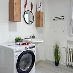 Lejlighed Serviceroom24 - 3 In Wlan - Smart-tv - 24-7 Check-in Und Kueche