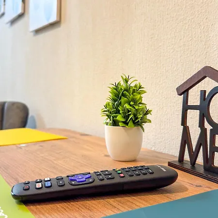 Serviceroom24 - 3 In Wlan - Smart-tv - 24-7 Check-in Und Kueche Lejlighed *